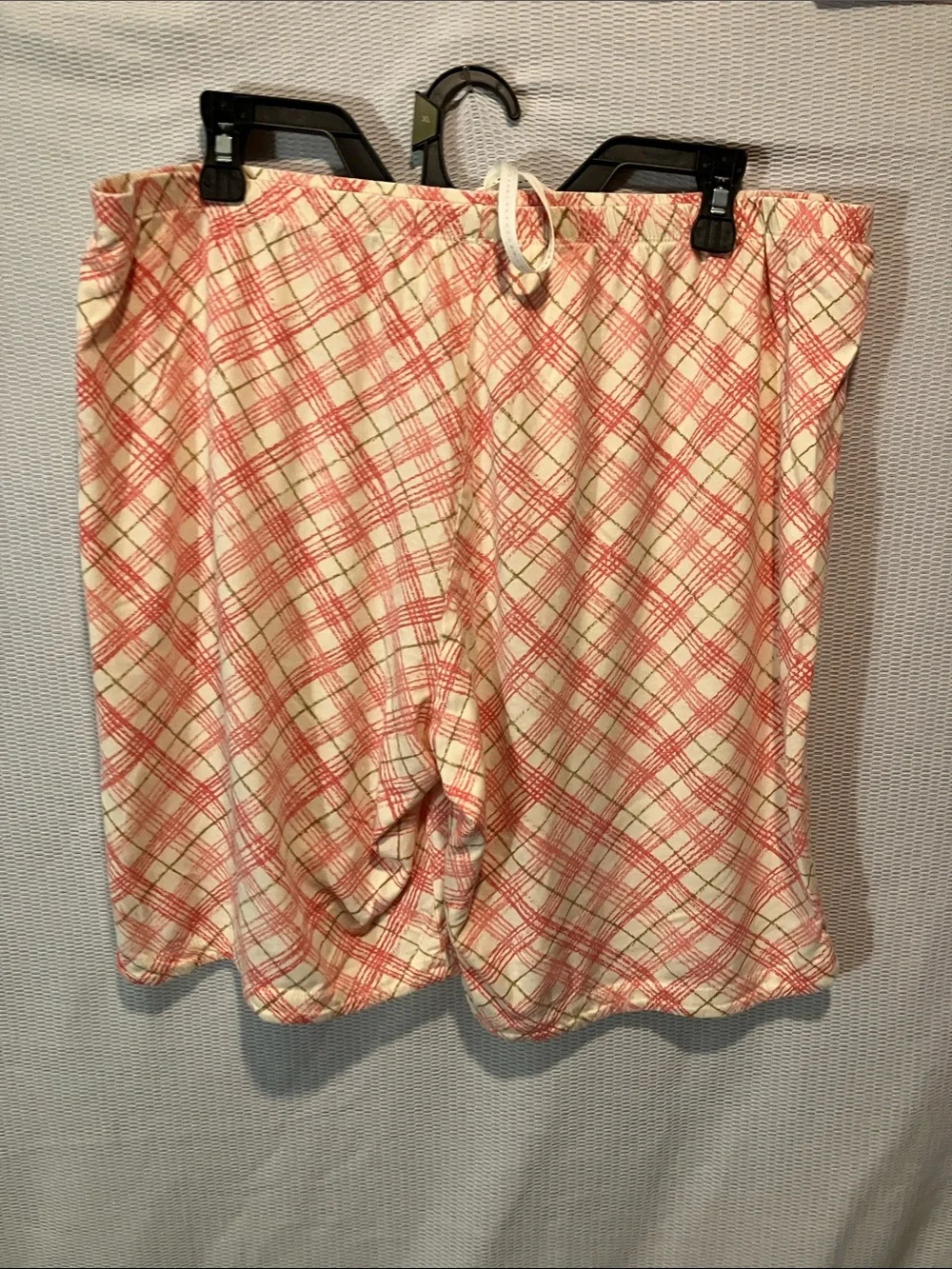 HUE Coral and Cream Plaid Drawstring Shorts